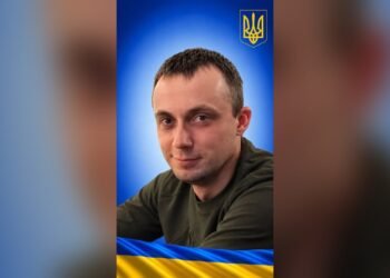 У Богуславі зустрічають загиблого захисника Олександра Савенка